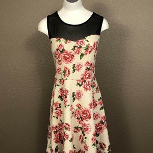 Style Rack Floral Bow Back Mini Dress Sweetheart Neckline Pre-owned Sz L